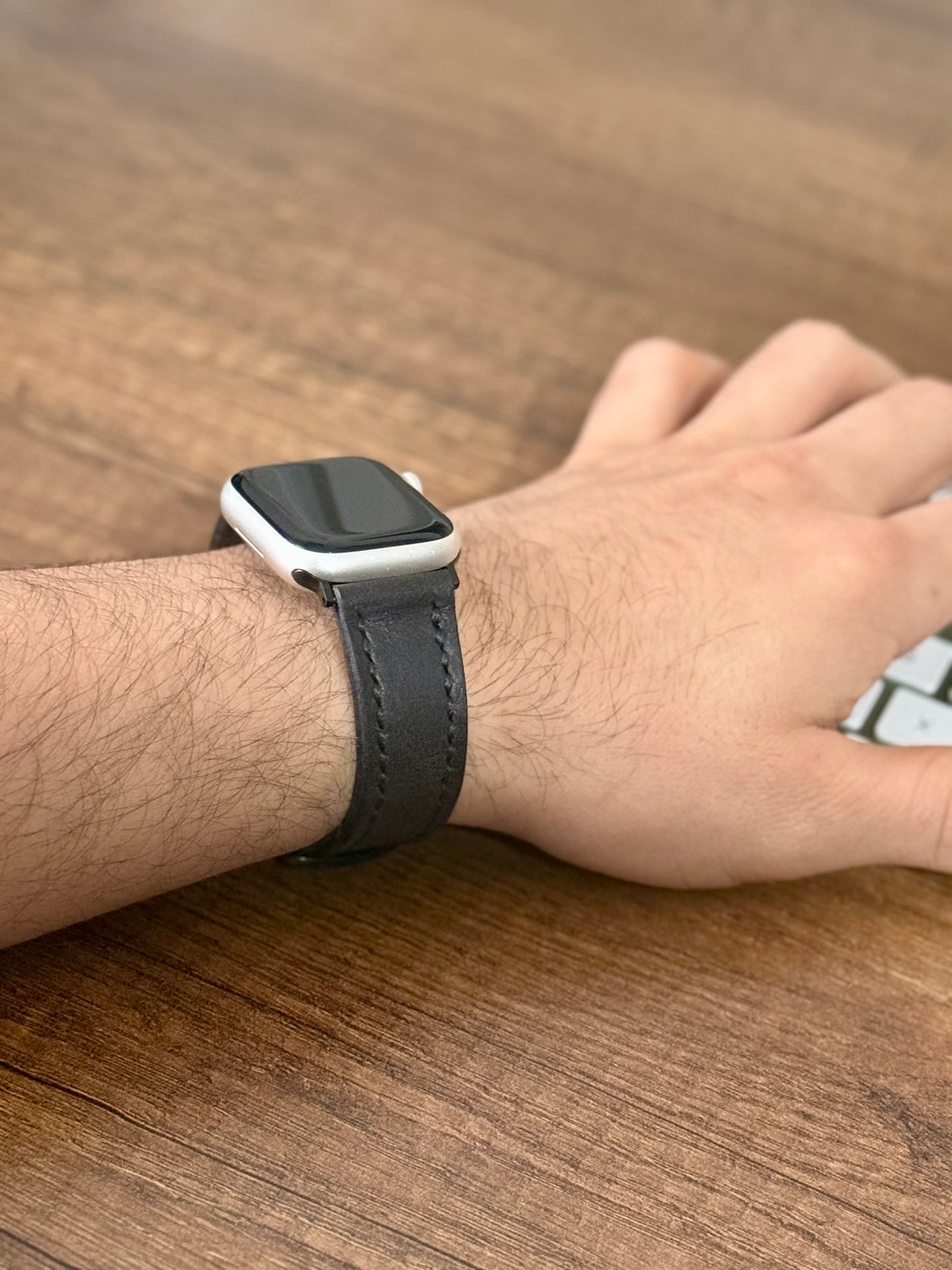 siyah deri apple watch kayis